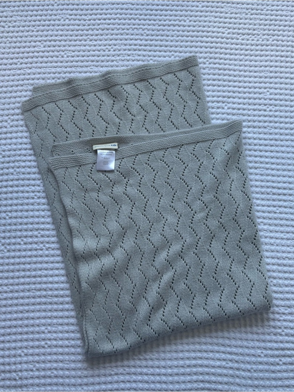 Pottery Barn Kids Gray Pointelle Knit Baby Blanket Stroller Nursery Throw 30x40